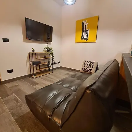 Yellow Uptown 70 - Fiera Milano Apartment Pero