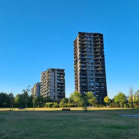 Yellow Uptown 70 - Fiera Milano Apartment Pero